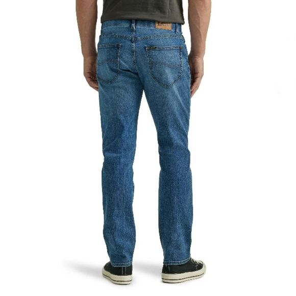 Men's Straight Tapered Active Stretch Blue Denim Jeans Pants Size 40X32 - Picture 7 of 8